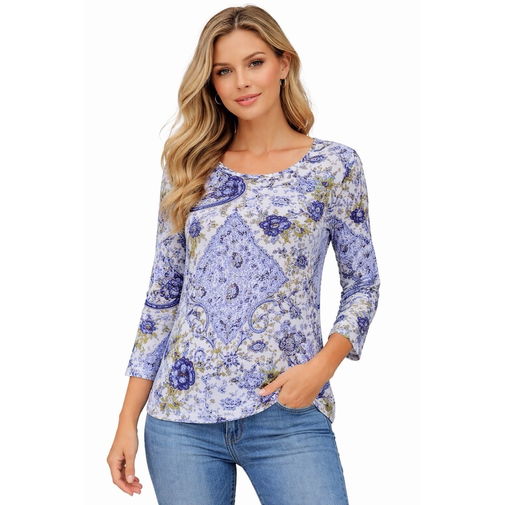 TeeCo Women's Size S/M Blue Paisley Floral 3/4 Sleeve Stretch Top Boho Casual